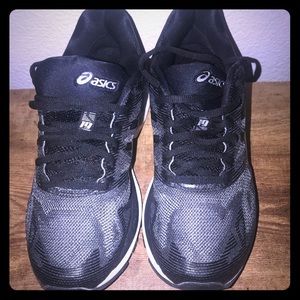 ASICS Nimbus